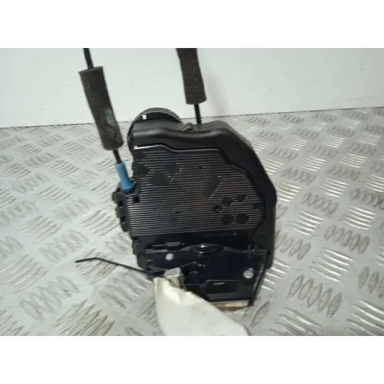 Cerradura Puerta Trasera Izquierda para Lexus Ct