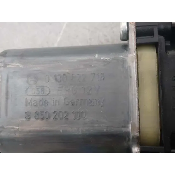 Elevalunas Delantero Derecho para Volkswagen Golf Vii Lim.