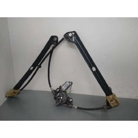 Elevalunas Delantero Derecho para Volkswagen Golf Vii Lim.