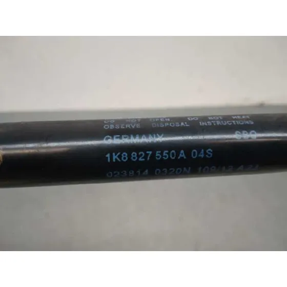 Amortiguadores Maletero / Porton para Volkswagen Scirocco (137)