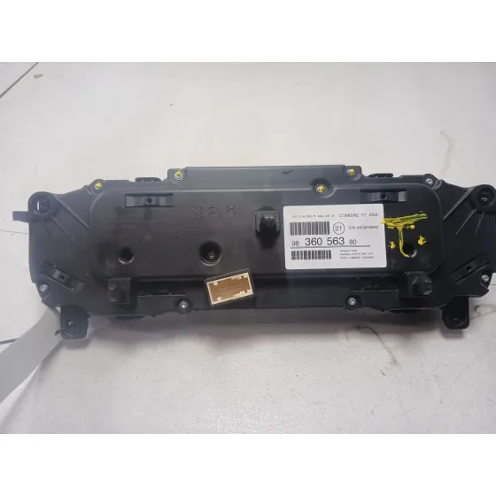 Cuadro Instrumentos para Peugeot 208 (P2)