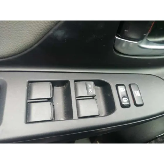 Mando Elevalunas Delantero Izquierdo para Toyota Yaris
