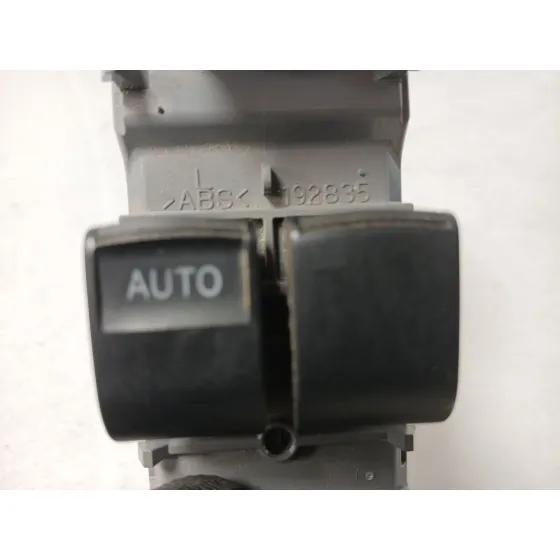 Mando Elevalunas Delantero Izquierdo para Toyota Yaris