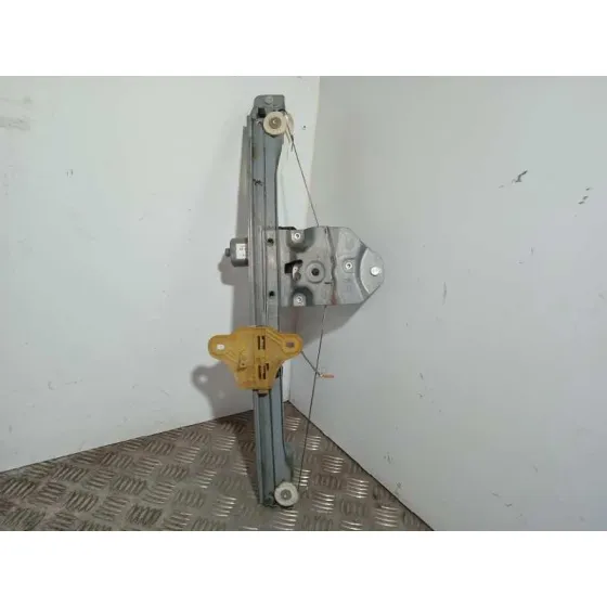 Elevalunas Delantero Derecho para Renault Clio Iv