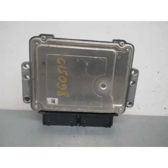 Centralita Motor Uce para Ford Focus Lim.