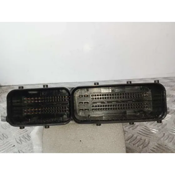 Centralita Motor Uce para Audi A5 Sportback (8T)