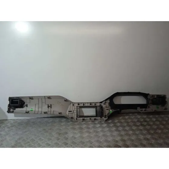 Consola Central para Maxus Edeliver