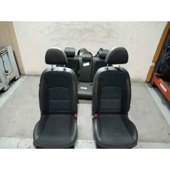 Juego Asientos Completo para Ssangyong Tivoli