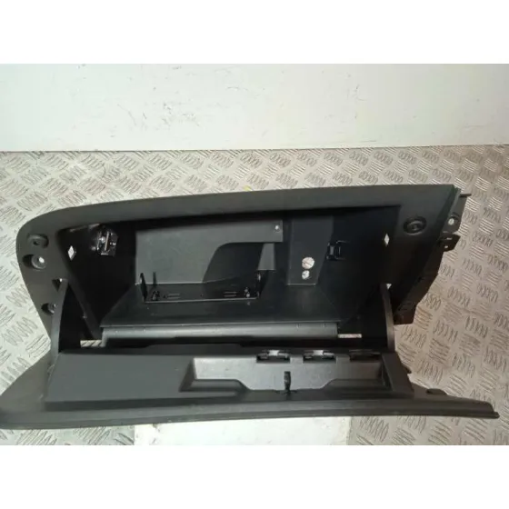 Guantera para Opel Astra K Lim. 5Türig