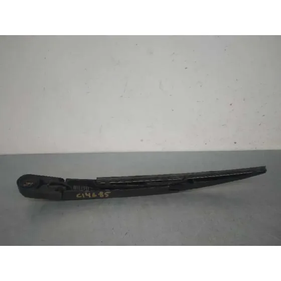 Brazo Limpia Trasero para Kia Rio
