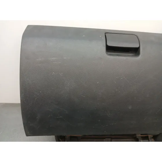 Guantera para Opel Antara