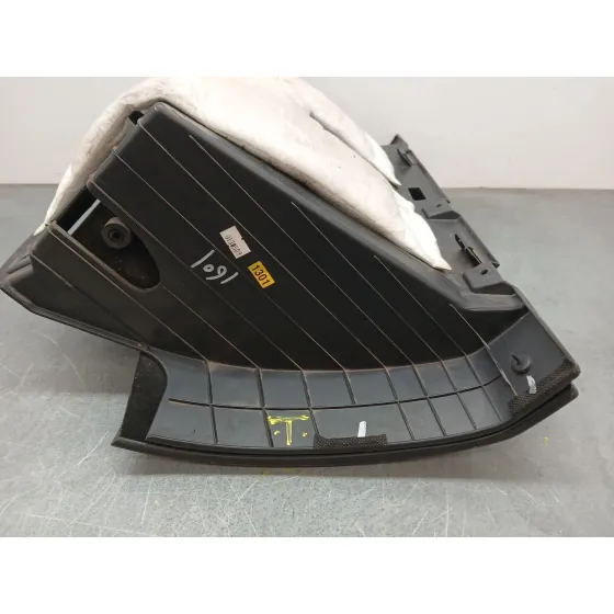 Guantera para Opel Antara