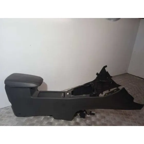 Consola Central para Ford Focus Turn.