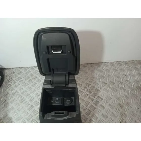 Consola Central para Ford Focus Turn.