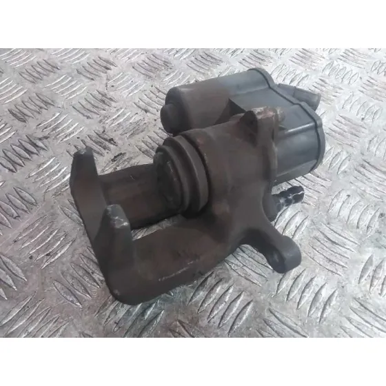 Pinza Freno Trasera Derecha para Audi A6 Berlina (4F2)