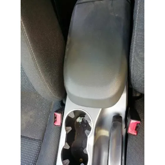 Apoyabrazos Central para Ford C-Max