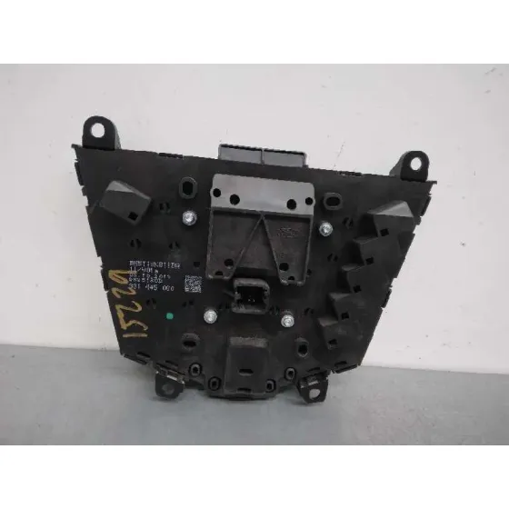 Sistema Audio / Radio Cd para Ford Focus Lim. (Cb8)