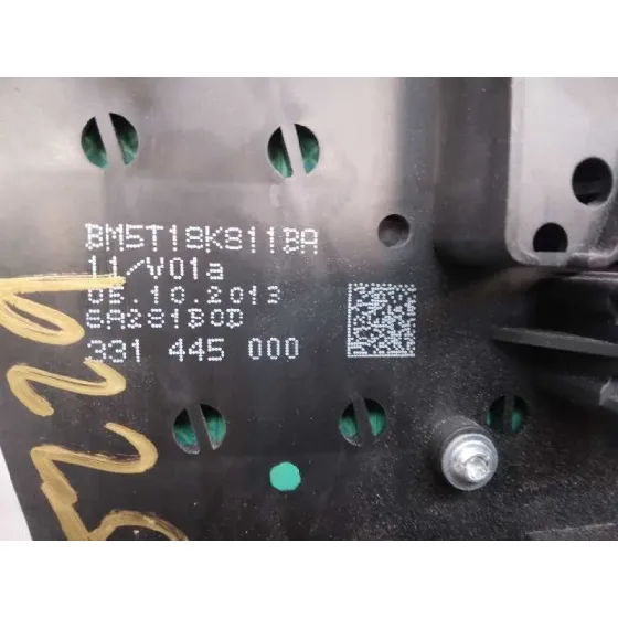 Sistema Audio / Radio Cd para Ford Focus Lim. (Cb8)