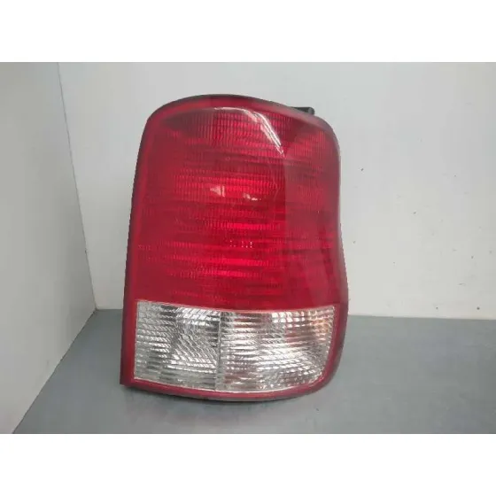 Piloto Trasero Derecho para Kia Carnival Ii