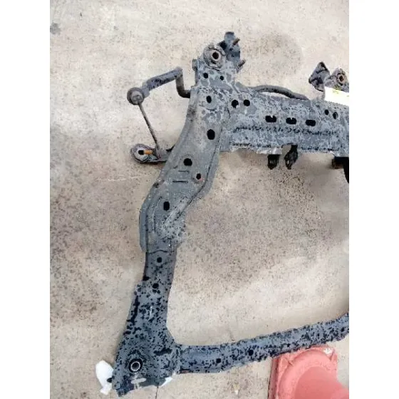 Puente Delantero para Mazda 6 Lim. (Gh)