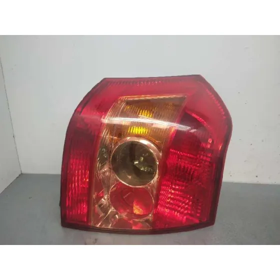 Piloto Trasero Derecho para Toyota Corolla (E12)