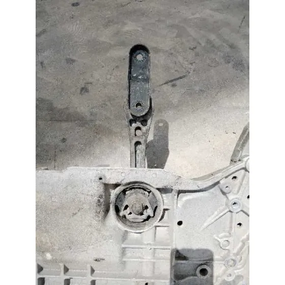 Puente Delantero para Volkswagen Golf Vi (5K1)
