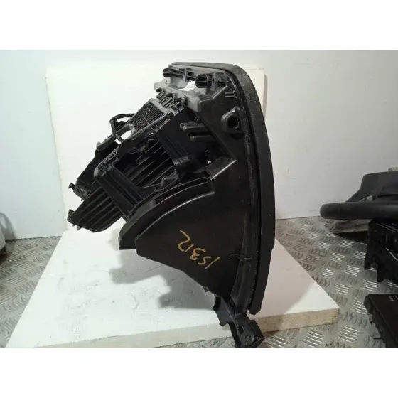 Guantera para Volkswagen Arteon (3H8)