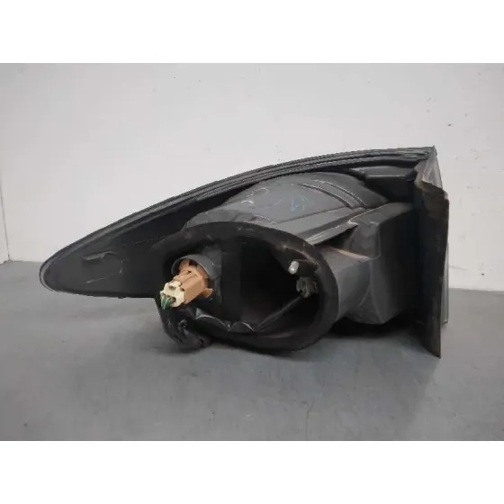 Piloto Trasero Derecho para Mazda 6 Monovolumen (Gy)
