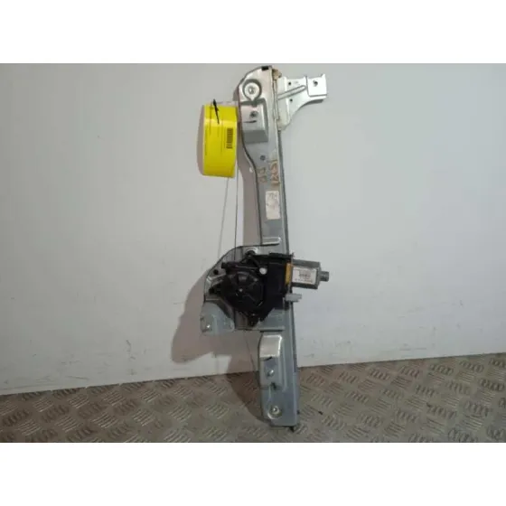Elevalunas Delantero Derecho para Peugeot 208