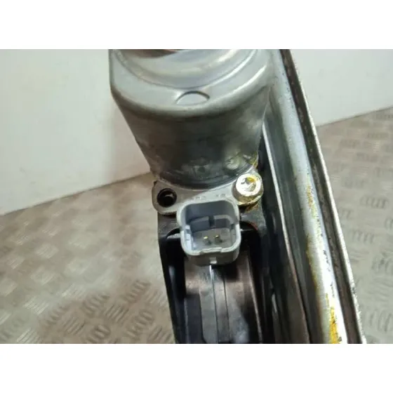 Elevalunas Delantero Derecho para Peugeot 208