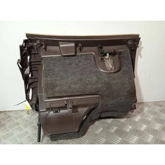 Guantera para Opel Insignia Berlina