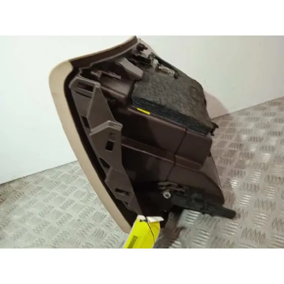 Guantera para Opel Insignia Berlina