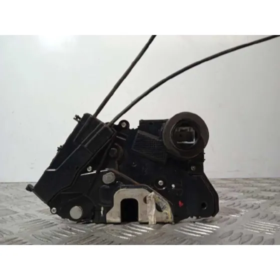 Cerradura Puerta Delantera Derecha para Toyota Prius (Nhw20)