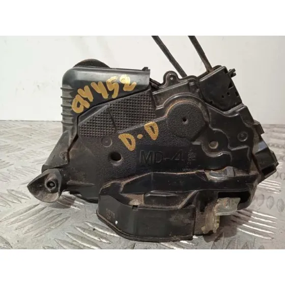 Cerradura Puerta Delantera Derecha para Toyota Prius (Nhw20)