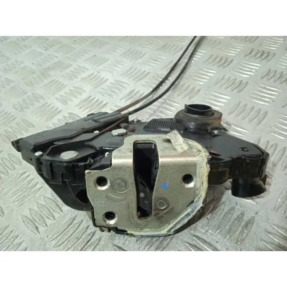 Cerradura Puerta Delantera Derecha para Toyota Prius (Nhw20)