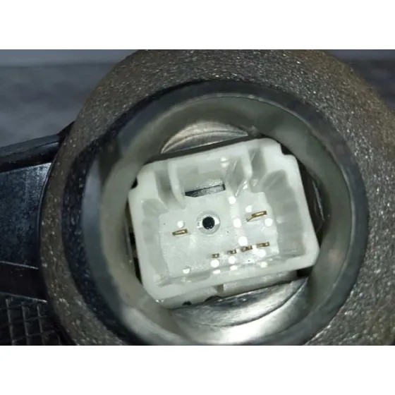 Cerradura Puerta Delantera Derecha para Toyota Prius (Nhw20)