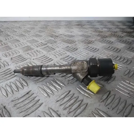 Inyector para Renault Trafic Caja Cerrada (Ab 4.01)