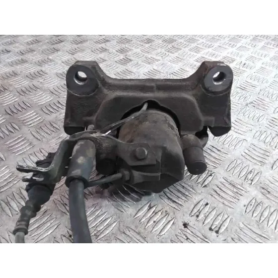 Pinza Freno Delantera Izquierda para Audi A6 Berlina (4F2)