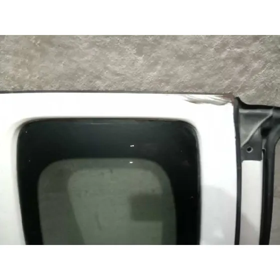 Puerta Trasera Derecha para Nissan Navara Pick-Up (D40M)