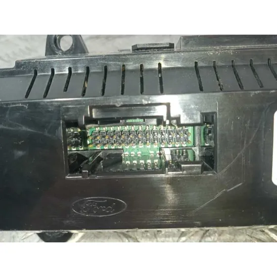 Mando Climatizador para Ford Focus Lim.