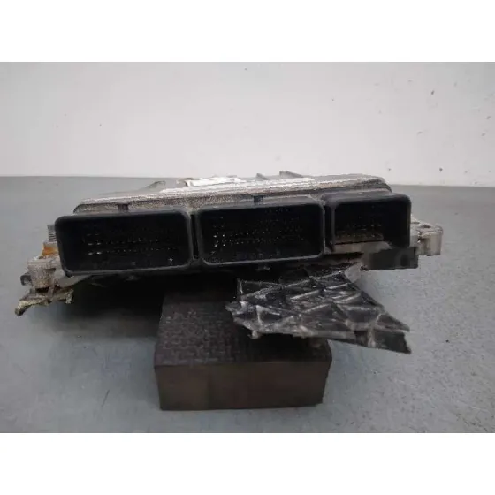 Centralita Motor Uce para Renault Megane Iv Berlina 5P