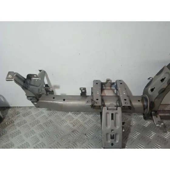 Travesano Superior para Volkswagen Arteon (3H8)