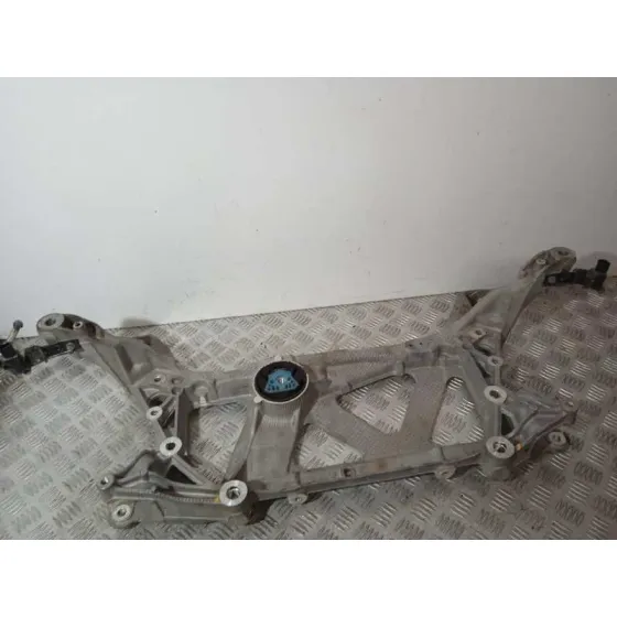 Puente Delantero para Volkswagen Arteon (3H8)