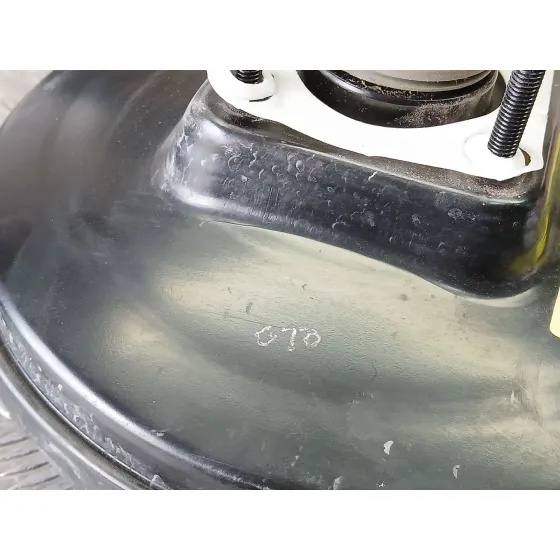 Servofreno para Ford Focus Berlina (Cap)