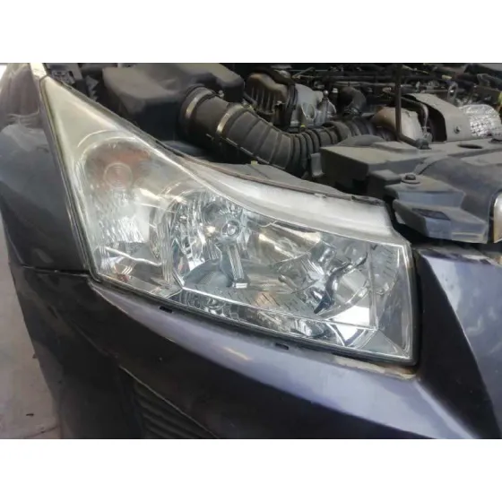 Faro Derecho para Chevrolet Cruze