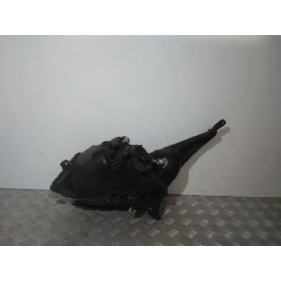 Faro Derecho para Chevrolet Cruze