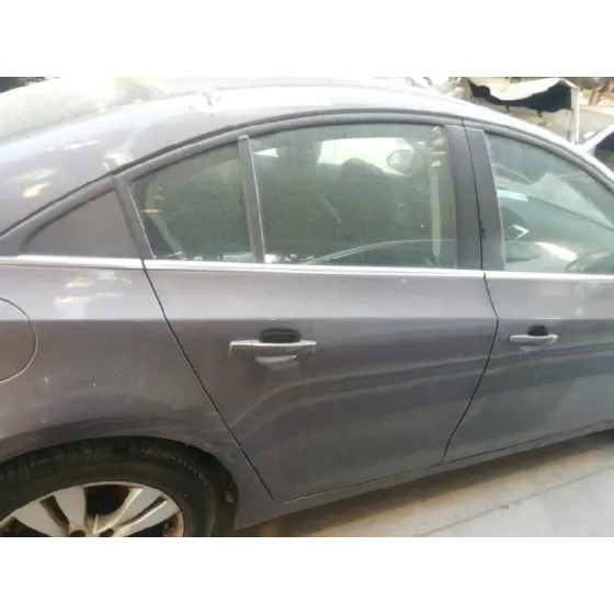 Puerta Trasera Derecha para Chevrolet Cruze