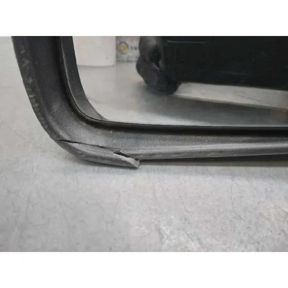 Retrovisor Izquierdo para Ford Focus Berlina (Cap)