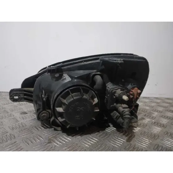 Faro Derecho para Hyundai Santa Fe (Sm)