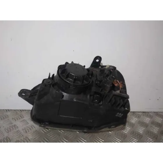 Faro Derecho para Hyundai Santa Fe (Sm)
